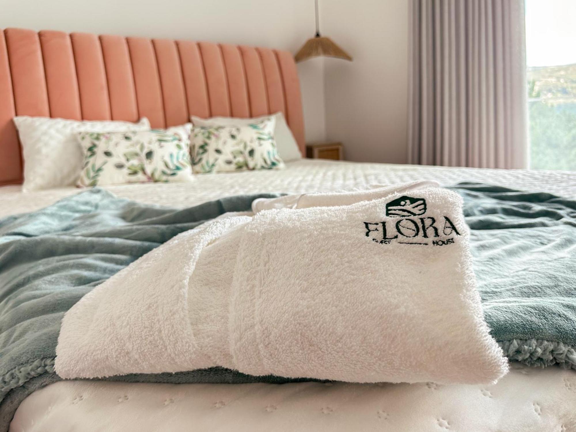 Flora Guest House Marco de Canavezes Εξωτερικό φωτογραφία