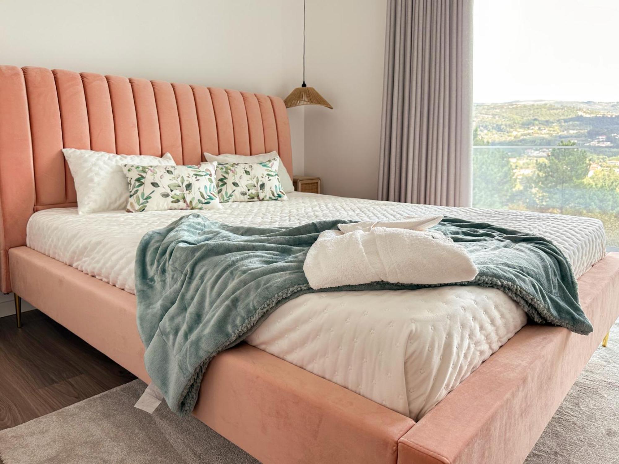 Flora Guest House Marco de Canavezes Εξωτερικό φωτογραφία